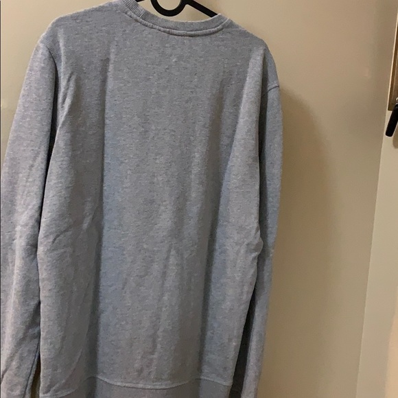 Calvin Klein Crewneck - Picture 2 of 4